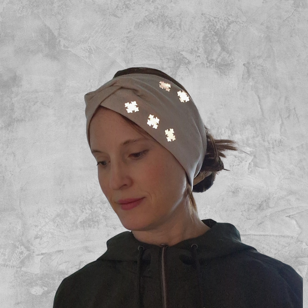 Livia - pannband med reflexmotiv