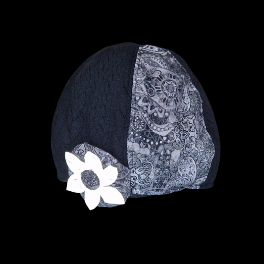 Berlin - mössa med matchande reflexbrosch