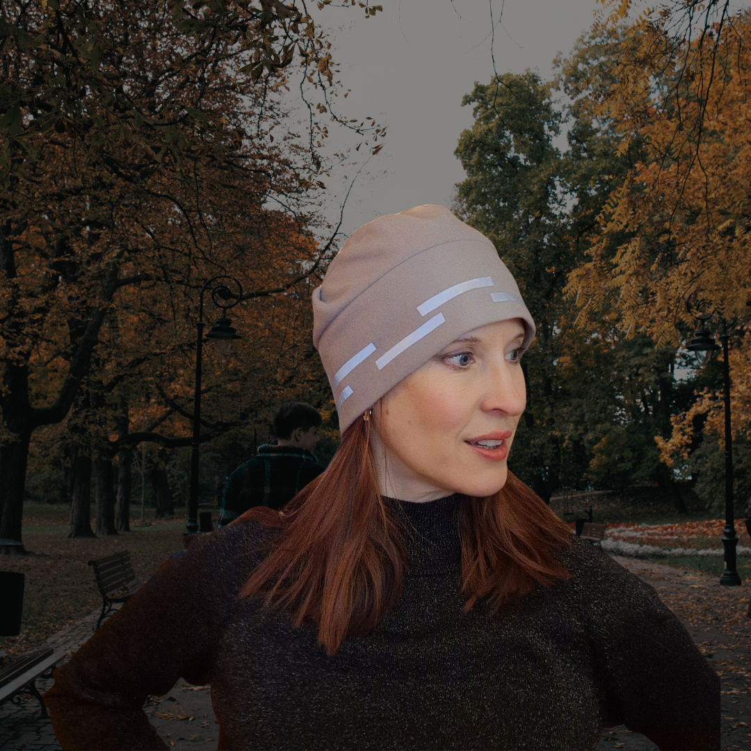 Eda - mössa med reflexmotiv