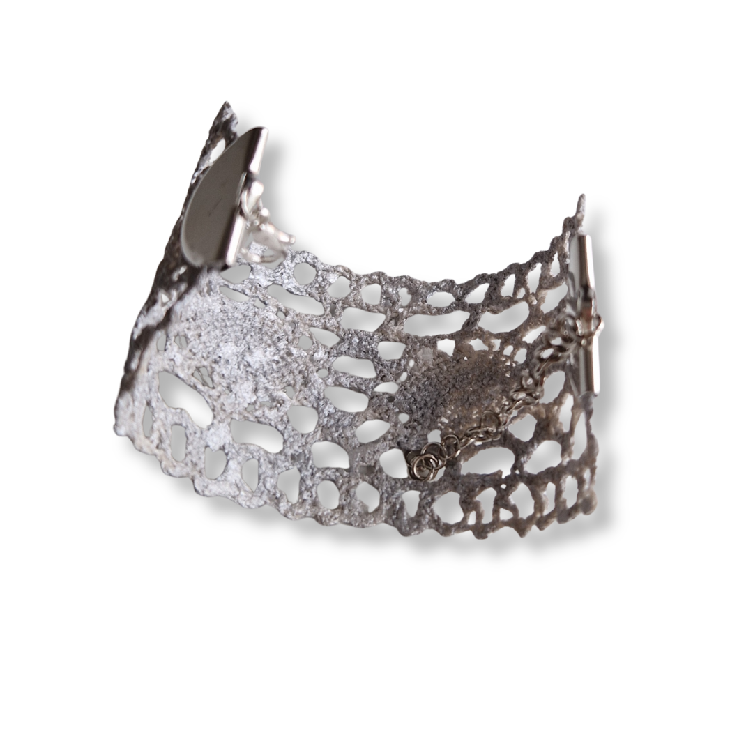 Yvette - armband av spets