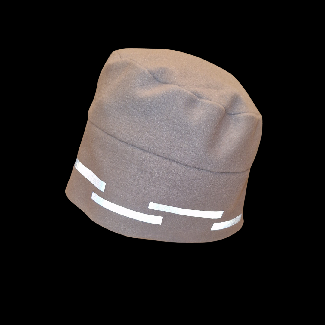 Eda - mössa med reflexmotiv