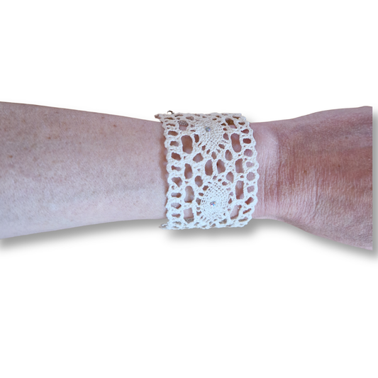 Amelie - armband av spets